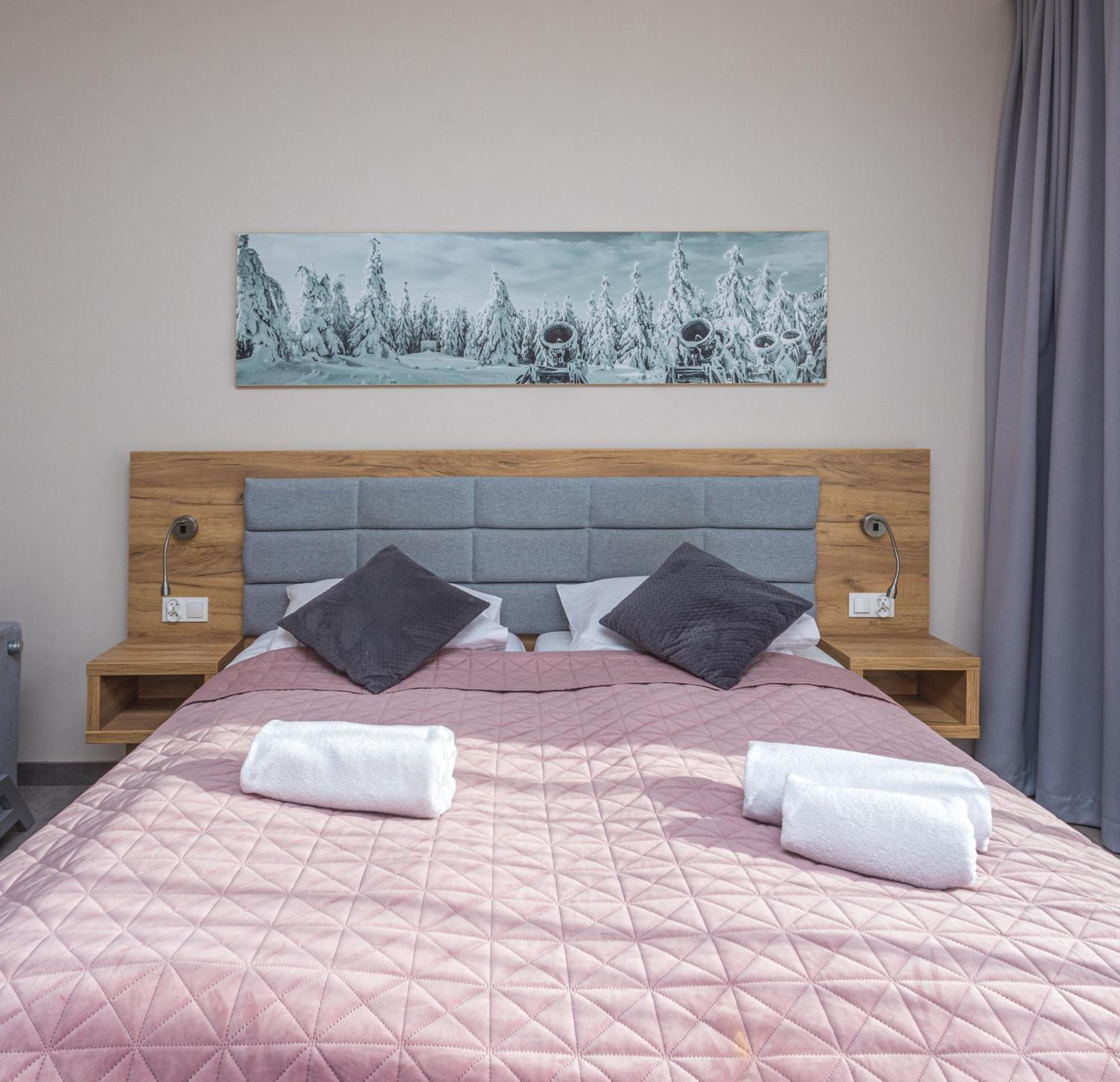 Aparthotel Apartamenty Czarna Gora 130 Сенна Экстерьер фото